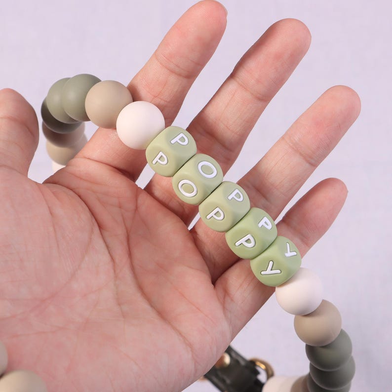 Custom Dog Name Bracelet 🐾 – Personalized Pet Jewelry for Dog Lovers